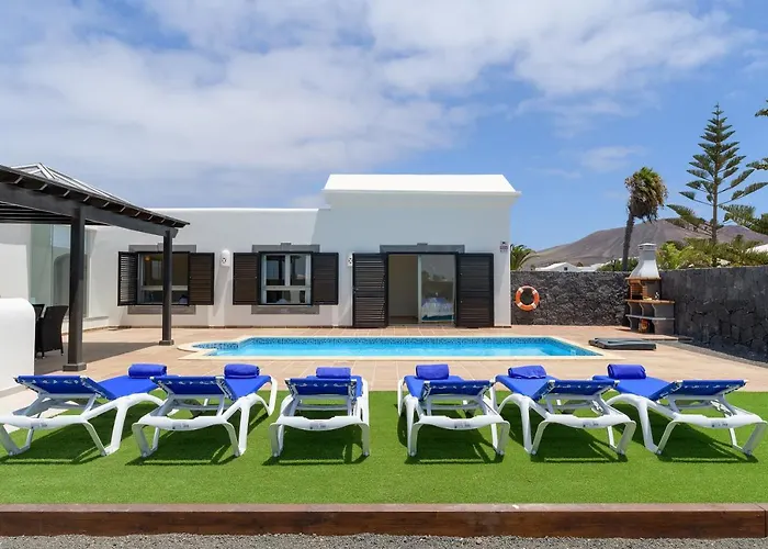 Hipoclub Delux Faro Park 189 * Playa Blanca