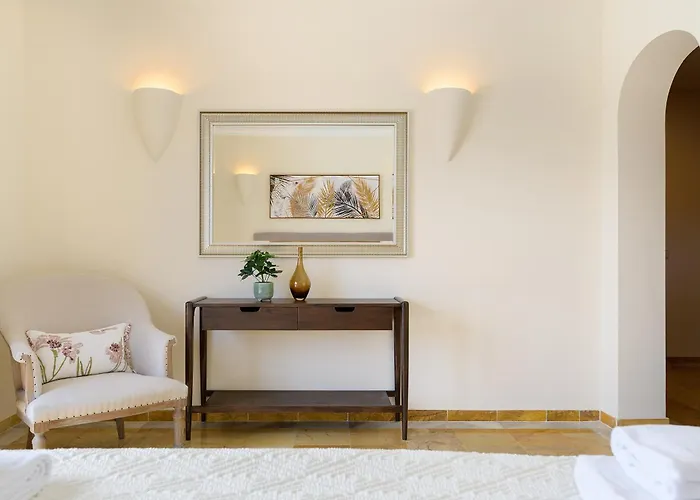 Hipoclub Delux Faro Park 189 Playa Blanca