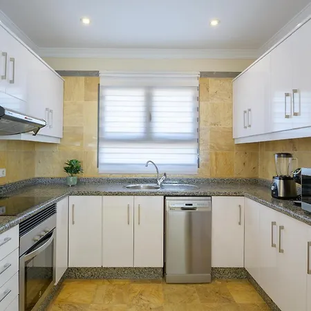 Hipoclub Delux Faro Park 189 * Playa Blanca