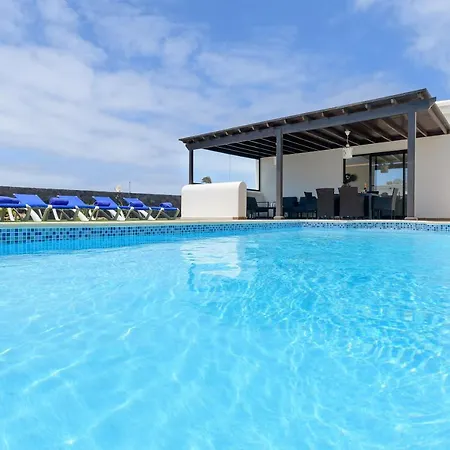 Villa Hipoclub Delux Faro Park 189 *