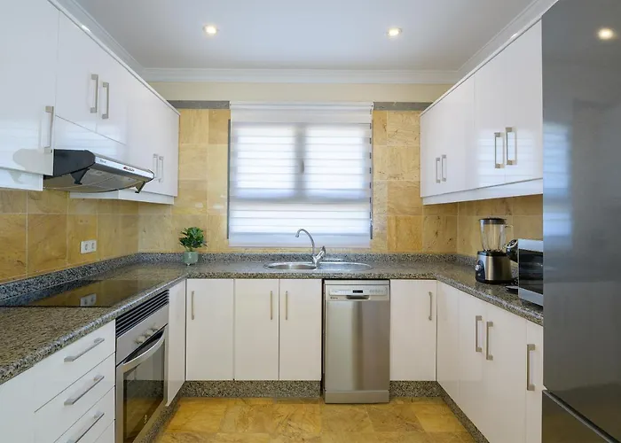 Hipoclub Delux Faro Park 189 * 普拉亚布兰卡